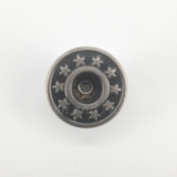 JE07006 -  Silver The Jean buttons are great for Blue Jeans and other heavy weight fabrics. We supply a wide selection of Jean tack buttons, in various designs, materials, colors and sizes for your fashion jean coat.